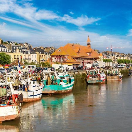 Trouville Sur Mer Vue Sur La Touque Exterior photo