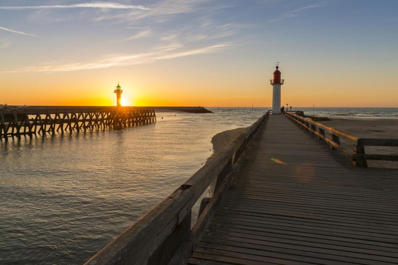 Trouville Sur Mer Vue Sur La Touque Exterior photo
